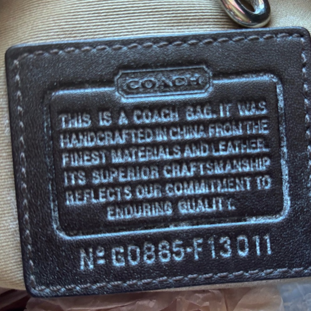 Classic Coach Shoulder Signature Brown  and Black Jacquard Bag - Picture 7 of 7